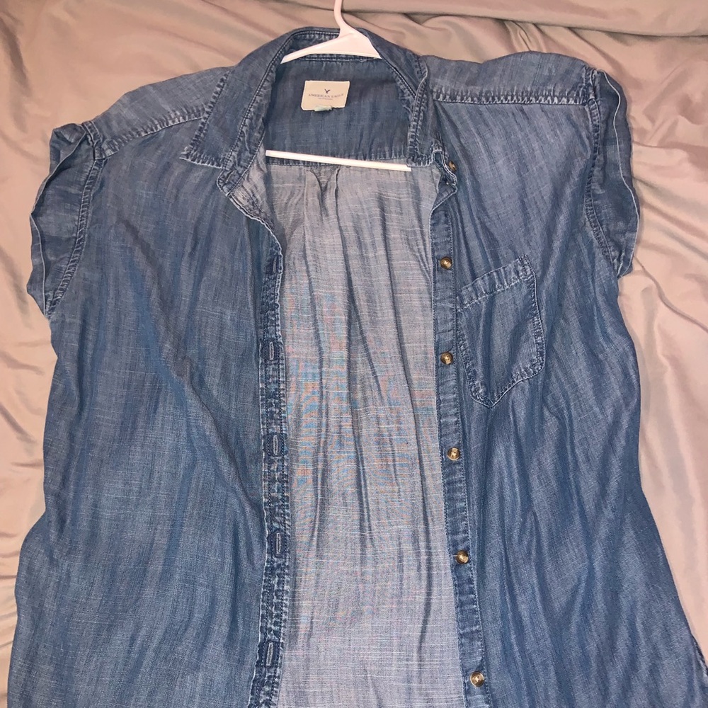 American Eagle Brand Jean Button Down